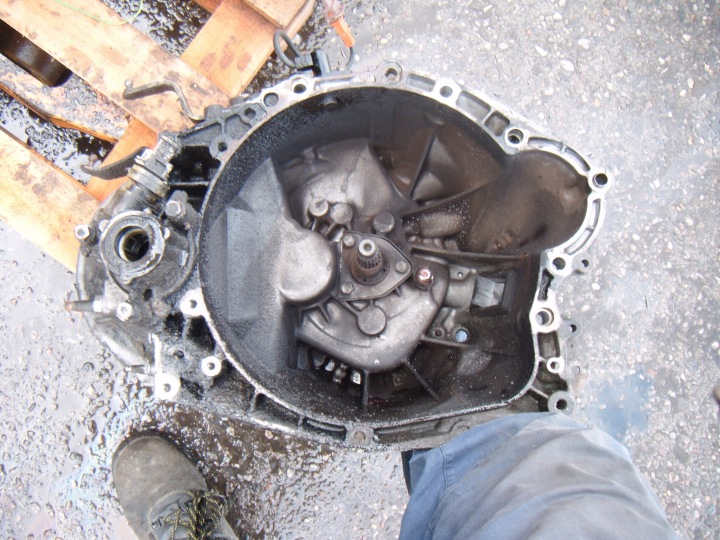 фото №8, Peugeot partner 1 i 02-10 1.9 d коробка передач механическая код 20dm48
