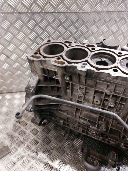 фото №15, Блок dół двигуна volvo s60 2.4d d5244t 120kw