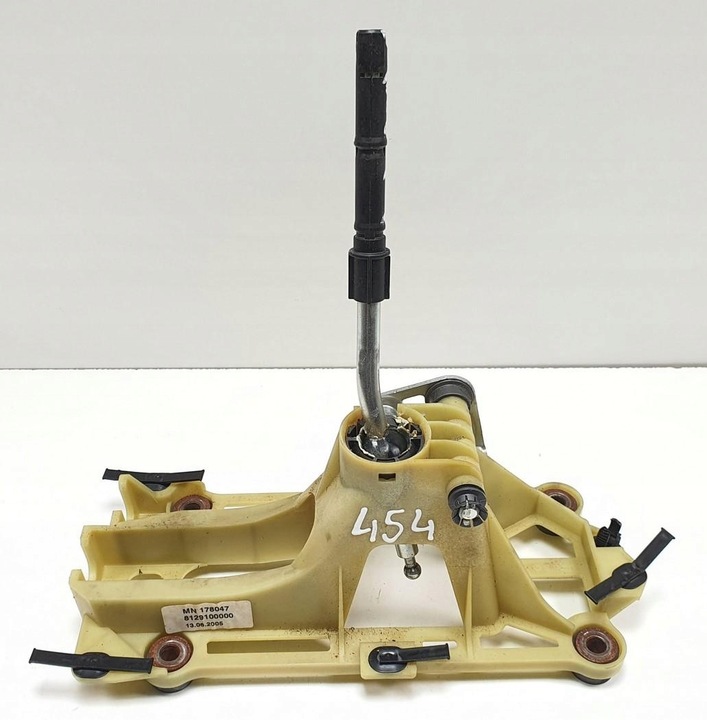 фото №1, Выборщик коробки передач smart forfour 454 1.5 t mn178047