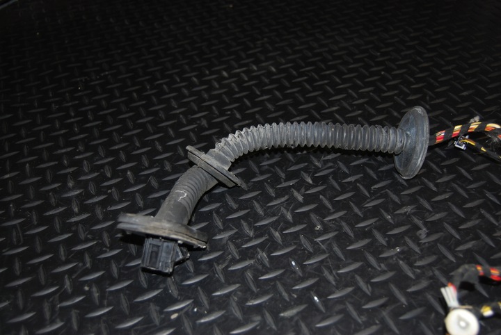 фото №6, Жгут установка дверь vw touareg 7l6971120