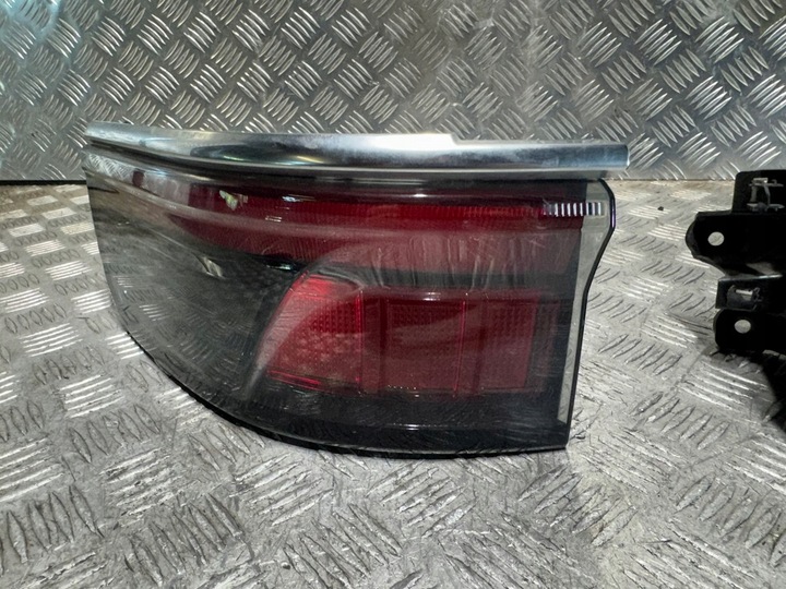 фото №7, Лампа задня права праві зад jeep wagoneer iv ws 22- 68342258ab usa