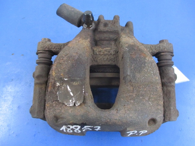 фото №5, Peugeot 308 t7 1.6hdi суппорт тормоза перед правый