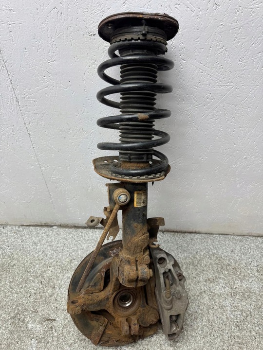 фото №7, Амортизатор mcpherson  поворотный кулак левый перед volvo xc70 iii 2007-2016 2.0 d2 d3 d4 d5 t3