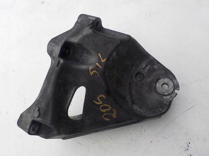 фото №1, Mercedes w205 1.6 cdi лапи двигателя a6262230100