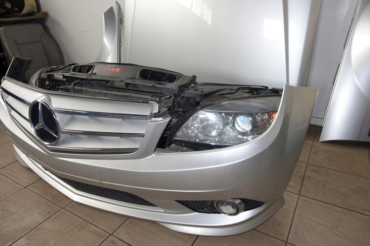 фото №4, Mercedes w204 перед капот бампер pas 2.2 775 amg підсилювач лобове