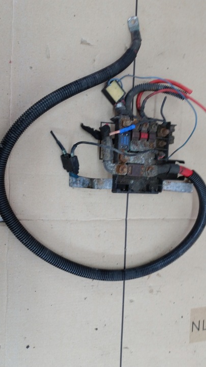 фото №1, Запобіжники акумулятора iveco daily