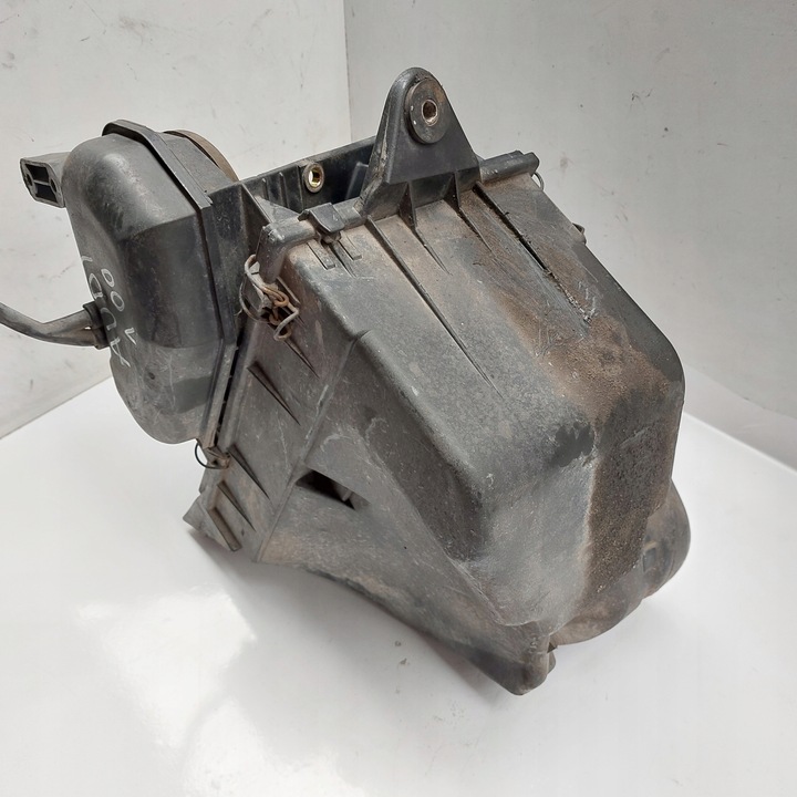 фото №10, Audi 100 2,5d корпус фільтра повітря 4a0129607j 4a0129620 4619585907