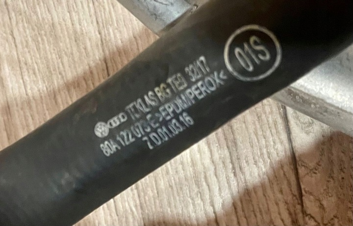 фото №8, Audi q5 ii 80a гібрид 2.0 tfsi додатковий помпа води шланг охолодження