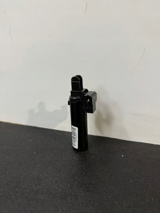 фото №1, Bmw оригинальный номер 9227250 пружина тормоз бардачка