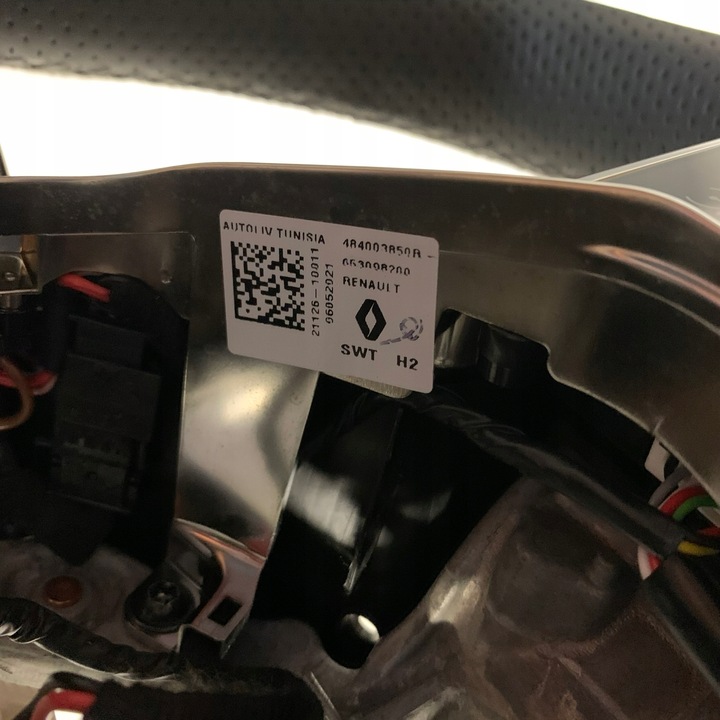 фото №11, Renault megane v e-tech руль 484003850r