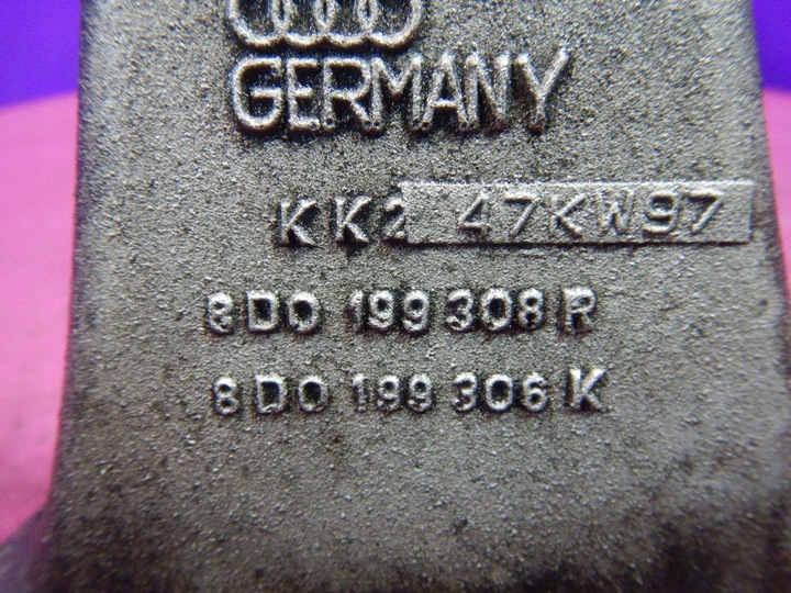 фото №5, Audi a4 b5 94-99 1.9 tdi afn 110km лапи двигуна 8d0199308r