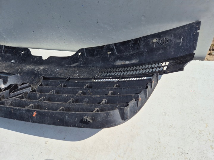 фото №13, Vw transporter t5 caravelle 03-09 7h0 решітка радіатора решітка