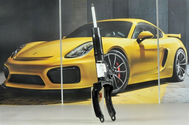 фото №1, Porsche 958 cayenne v6/v6tdi/diesel/v8 перед правые