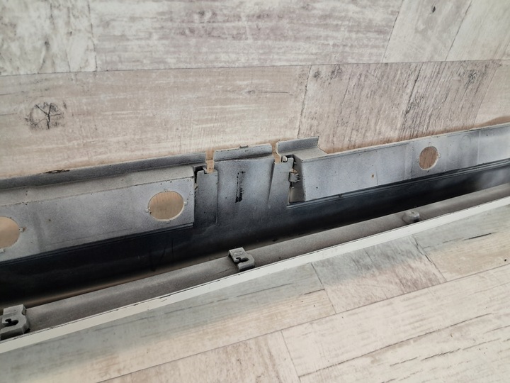 фото №8, Toyota yaris iv планка накладка пороговая правая 75850-k0080