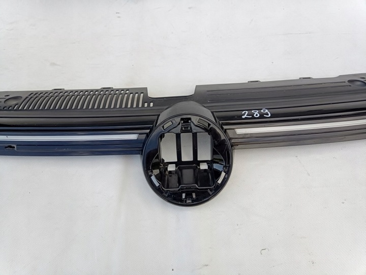 фото №4, Vw golf 8 viii решётка радиатор 5h0853653 led