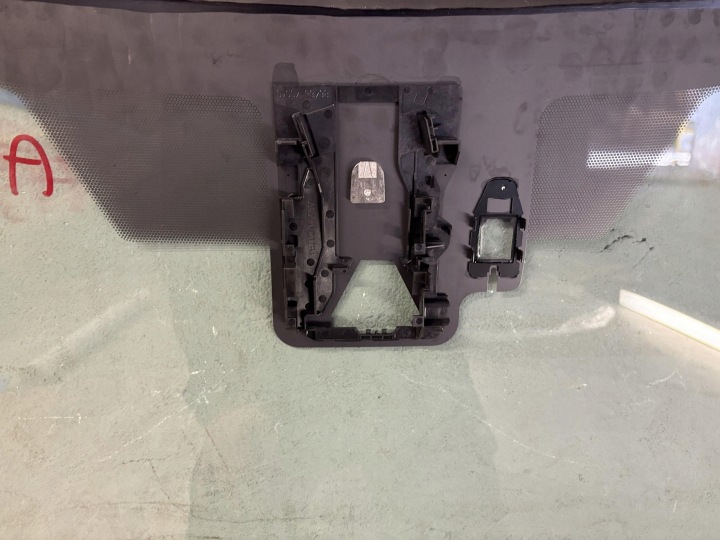 фото №14, Toyota yaris iv скло передня лобове 56101-0da91 yaris iv