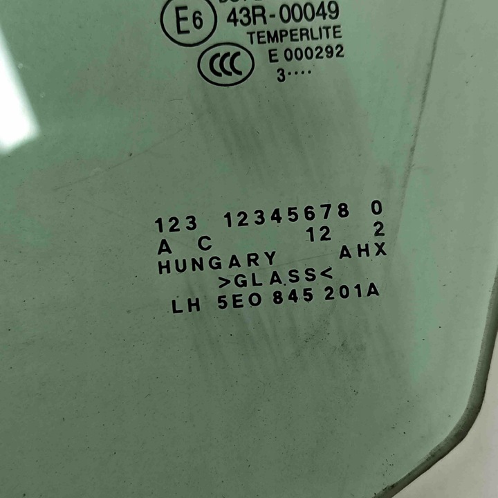 фото №6, Стекло левых передних дверь skoda octavia iii combi 5e5 5e0845201a