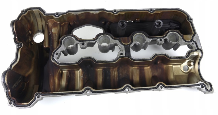 фото №15, Bmw f01 f10 4.4 v8 n63b44a кришка клапанів права