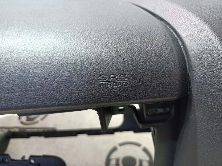 фото №5, Dodge ram чёрный панель консоль подушка безопасности подушки ремни