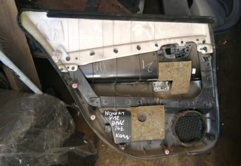 фото №8, Обивка боковина правый зад nissan primera p12 fl