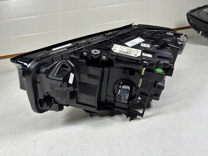 фото №10, Лампа правая передняя bmw 5 g30 g31 рестайлинг lci laser 8082662