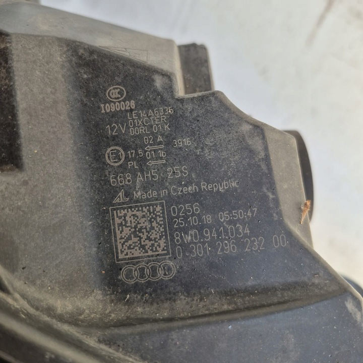 фото №8, Audi a4 b9 8w0 15-19 лампа правая перед передняя полный led 8w0941034