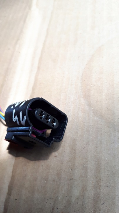 фото №6, A4 b9 8w штекер роз'єм 8k0973702e a5 8w q5