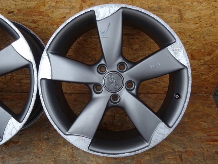 фото №11, Audi a3 8p рестайлинг 08-12 диски 18 дюймов rotor 5x112 et 54 8p0601025bs