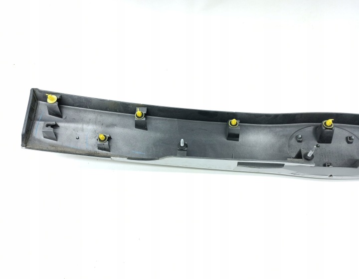 фото №6, Накладка молдинг кришки багажника toyota prius iii 76801-47070
