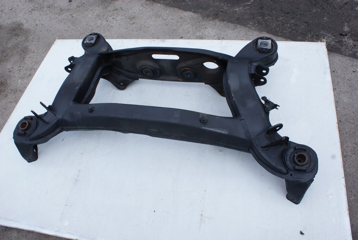 фото №12, Mercedes w203 c-klasa підрамник візок задні відновлені зад зад