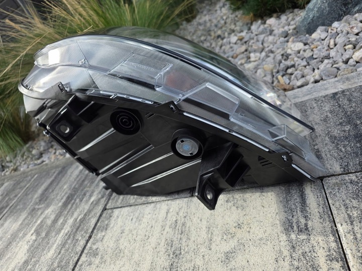 фото №10, Mercedes sprinter 907 w907 910 комплектні лампи перед повний led performance