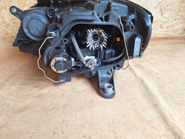 фото №12, Vw volkswagen passat b7 3ab фара права bi ксенон поворотний led 3ab941034