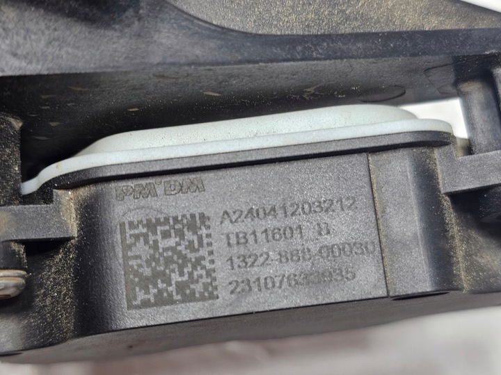 фото №12, Subaru crosstrek xv 22- жалюзи руль воздуха 52811fn100 usa