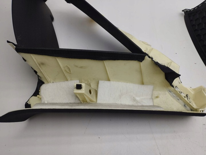 фото №9, Audi a7 s7 4g 2012 комплект защита средняя стойка / c