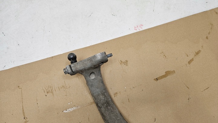 фото №7, Поворотна опора права перед передня важіль ступиця audi q7 4m0407560