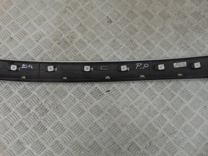 фото №4, Opel zafira c планка права скла лобовий 2011-