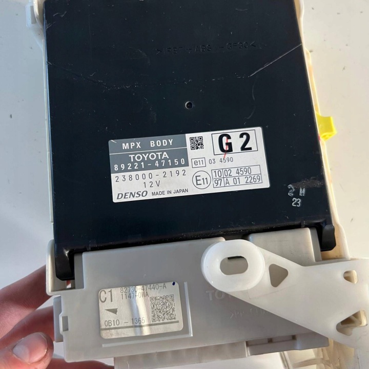 фото №9, Модуль блок управления  комфорта toyota prius iii xw30 8922147150