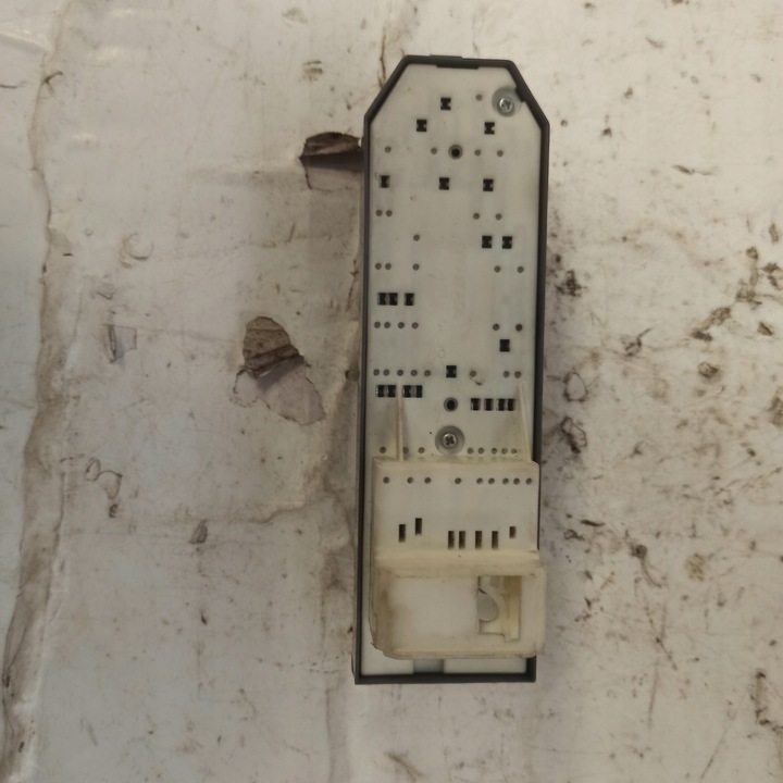 фото №8, Toyota corolla e15 панель переключатель стекло левый перед 192835 914-0b73