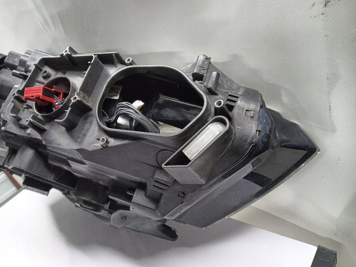 фото №8, Лампа перед передняя левая полный led vw passat b8 3g1941081c