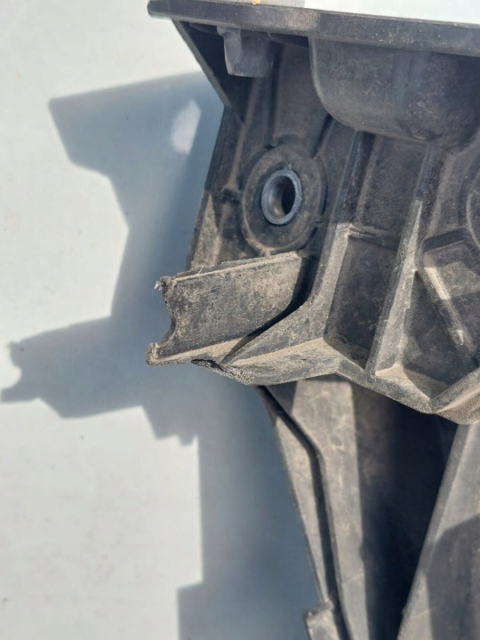 фото №8, Skoda superb iii 3 передня панель підсилювач лобове 3v0805588j