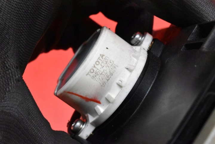 фото №8, Кулиса коробки кпп / коробка передач автомат 89451-47030 toyota prius 2 ii xw20 1.5 vvti