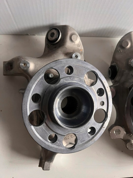 фото №5, Mercedes e43 amg w213 zwronica задня підшипник ступиця a2133572600 a2133572500