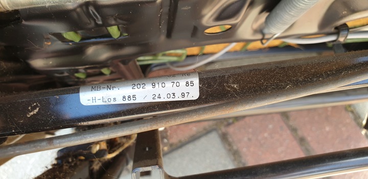 фото №14, Сиденье правый перед пассажира застёжка mercedes e w210 оригинальный номер eu