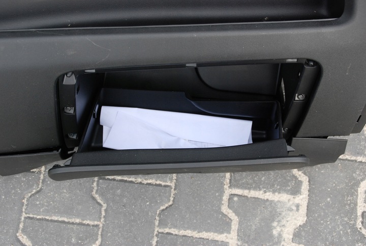 фото №9, Iveco daily 14-17 панель консоль капот новий модель