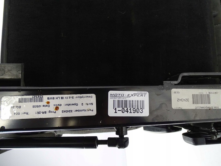 фото №8, Mercedes r клас w251 сидіння лівий зад задній 3 ряд