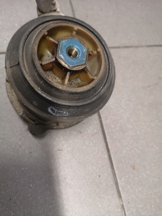 фото №5, Подушка двигуна audi s8 d3 5.2 fsi 4e0199381ef