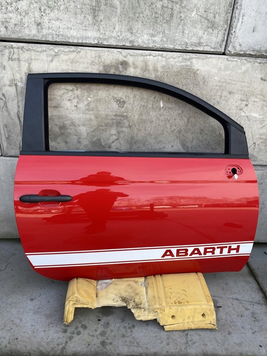 фото №11, Fiat 500 abarth рестайлинг дверь правые перед