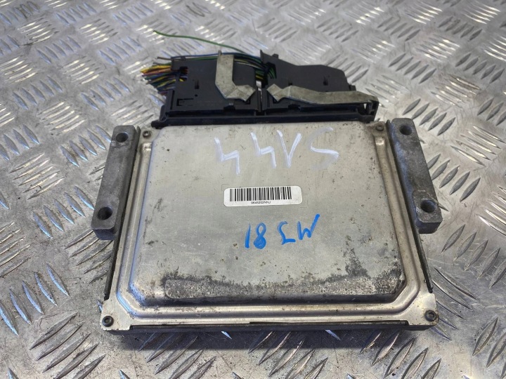 фото №8, Блок управления  модуль компьютер двигателя ford mondeo focus 97ri010012 ds7112b684xb