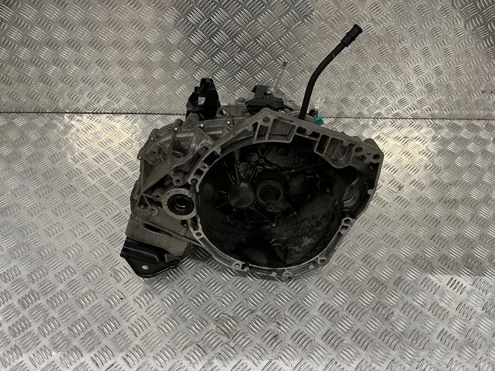 фото №1, Коробка передач коробки передач renault captur ii 19- 1.3 tce tl4364