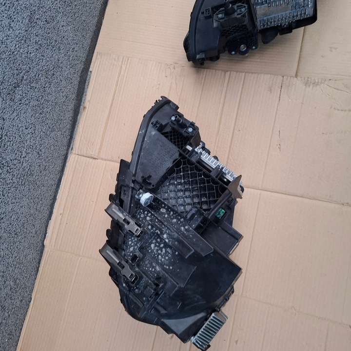 фото №13, Bmw g42 g87 левая правая тень kompelt полный led 8083635 8083636